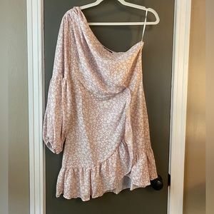 One-Shoulder Pale Pink Dress